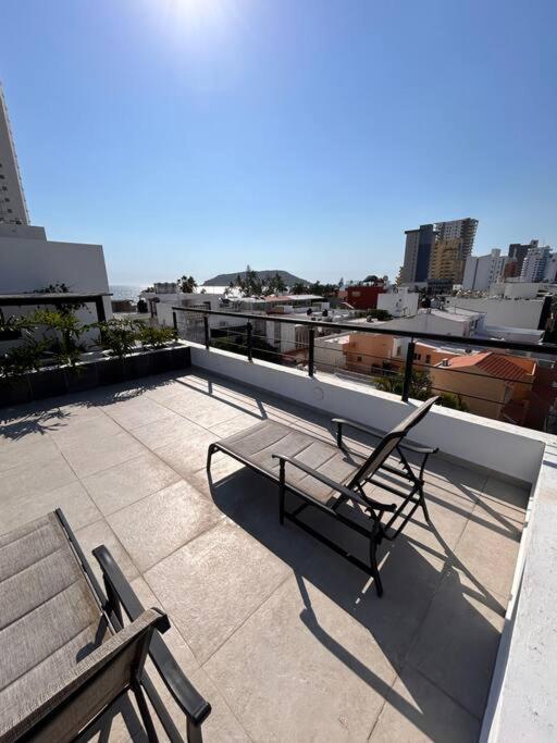 Apartamento Nightlife Haven